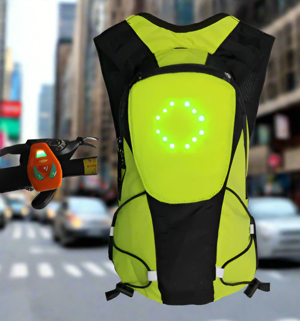 Safety Vest - for e-Delivery - with lighted Turn Signal