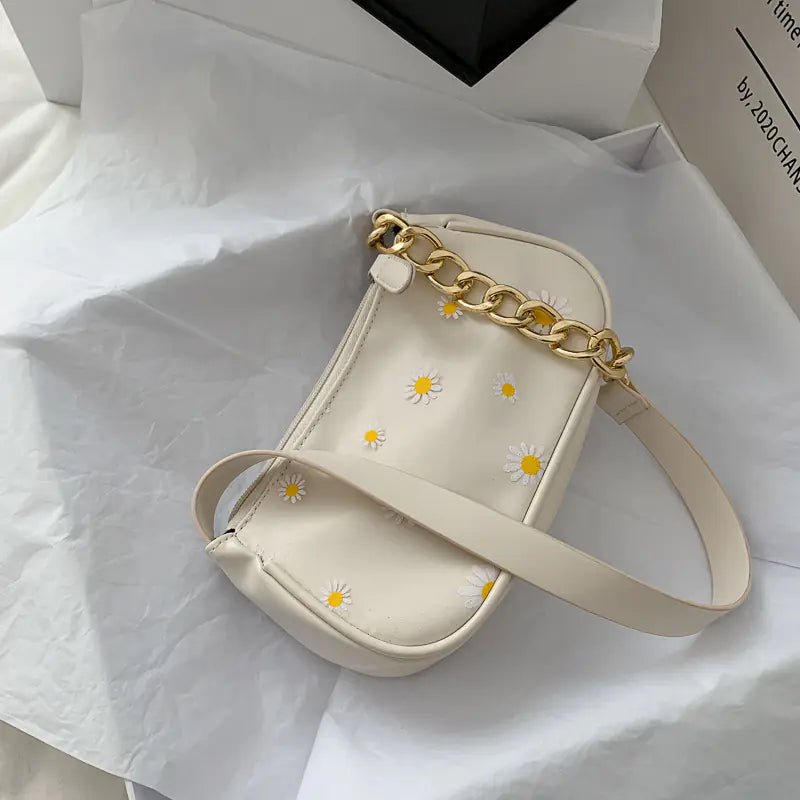 Cute Daisy Shoulder Bag - Trendy Crossbody Style