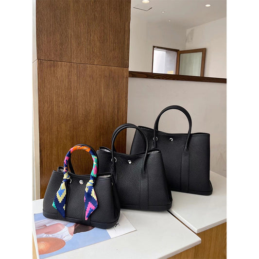 Large Capacity Tote Bucket Garden Commuter One-shoulder Messenger Bag